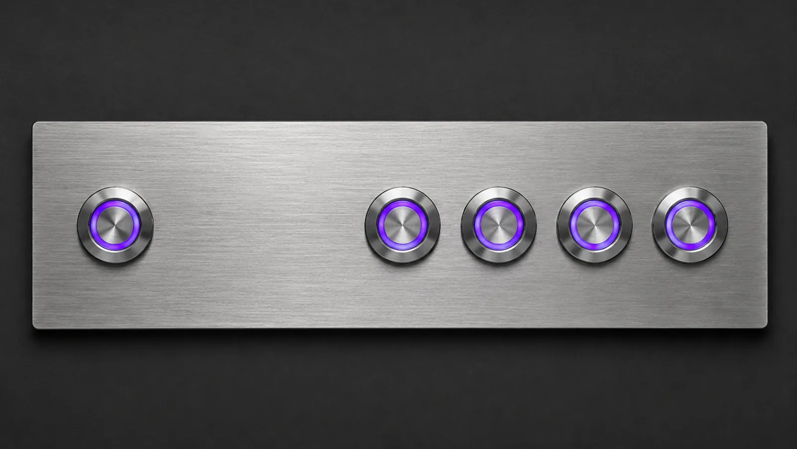 Painel de aço escovado com cinco botões iluminados em violeta, mostrando configurações de um e quatro botões